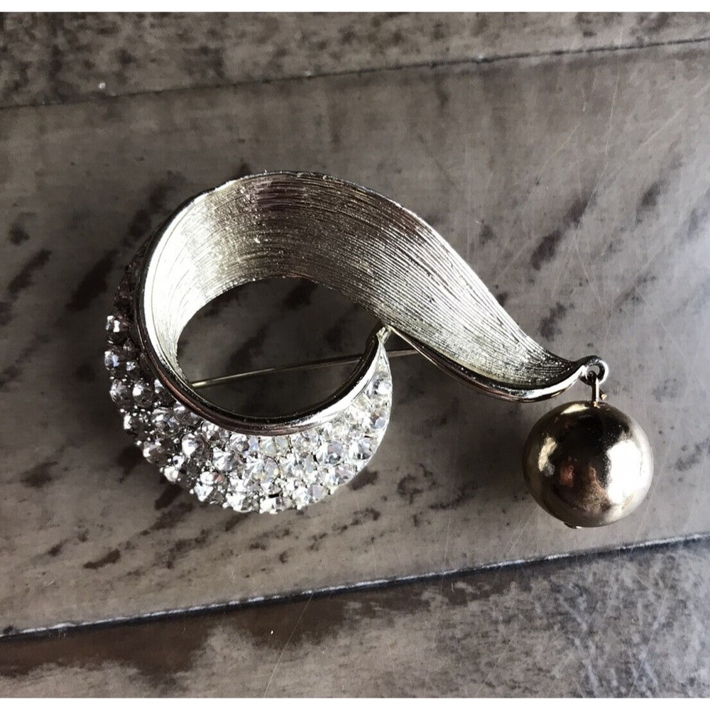 Ribbon Pearls Gemstone USNER Vintage Gold Pin Brooch Rhinestone Jewel